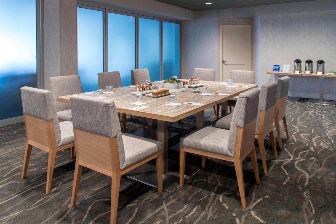 Rochester Airport Marriott Luaran gambar