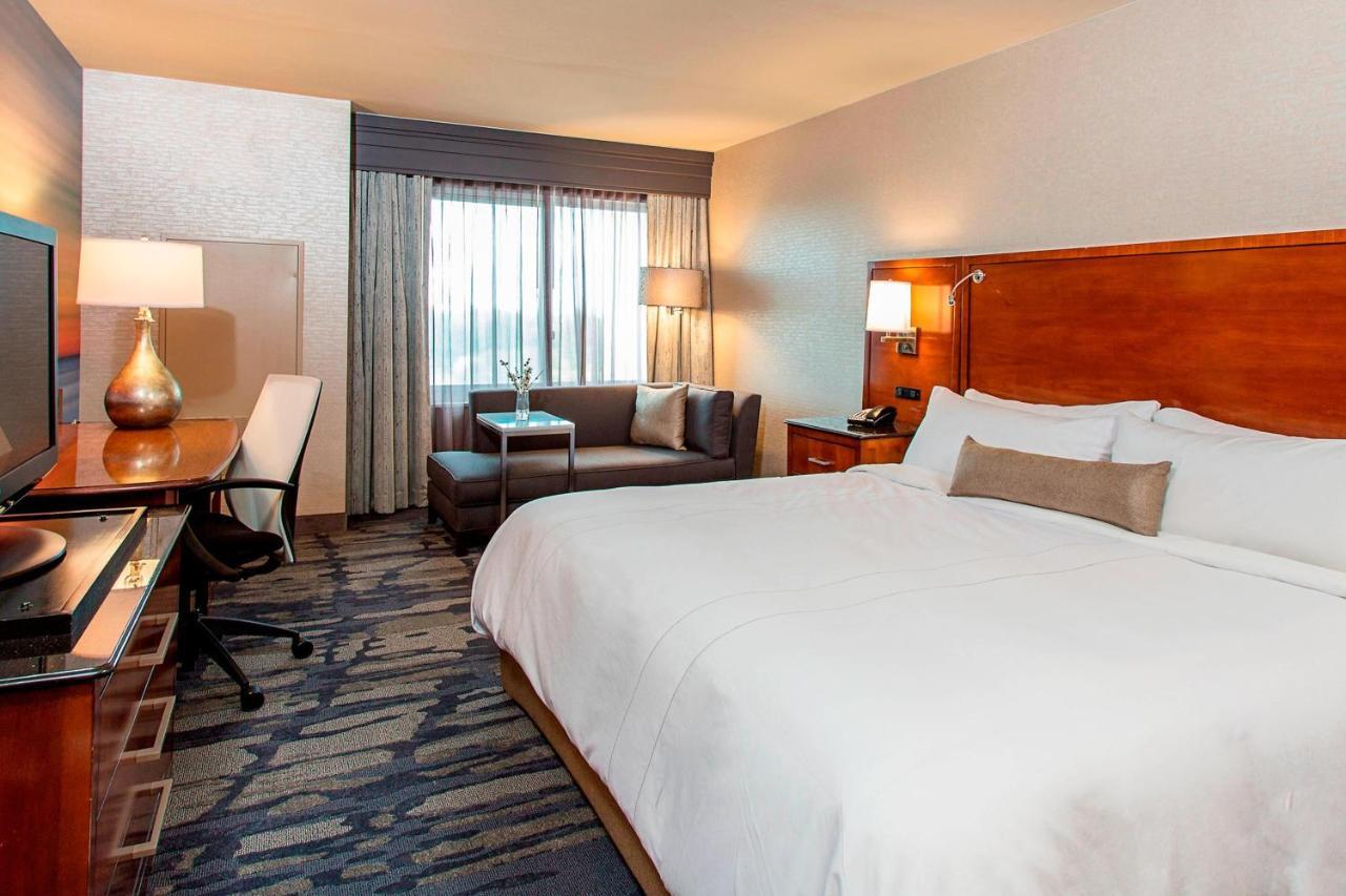 Rochester Airport Marriott Luaran gambar